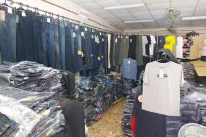 168牛仔服飾店（家樂福）