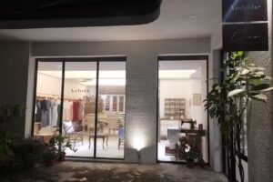 Androbe 洋裝專賣店