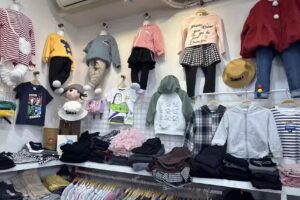 彩虹屋精品童裝-桃園