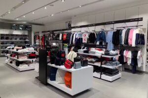 CALVIN KLEIN JEANS 華泰名品城