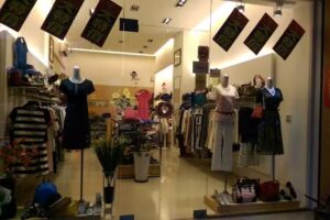 草屯東京精品名店