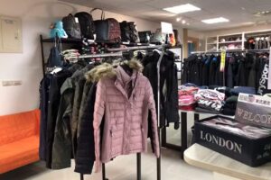 超級搭 品牌服飾 選品店 Levis Dickies CK superdry Tommy 多品牌 專賣