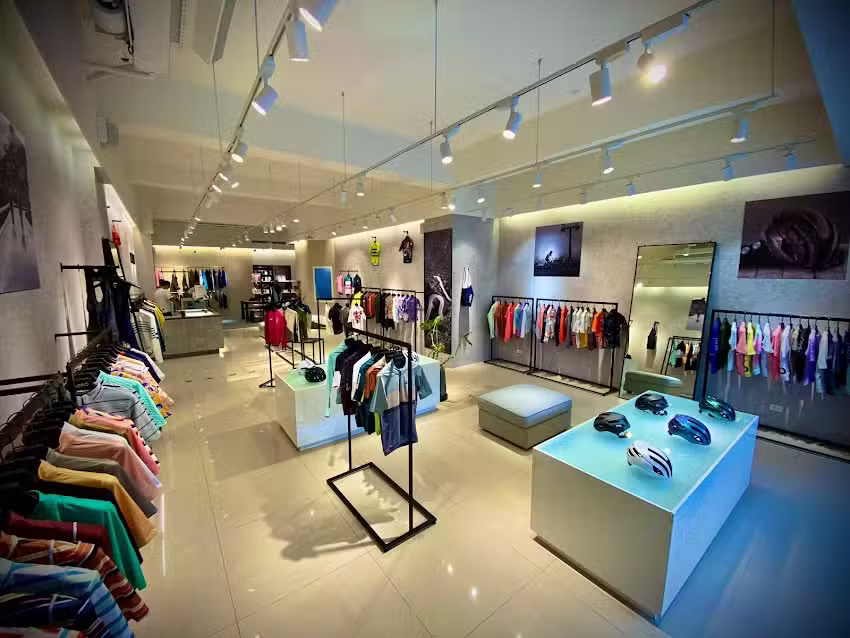 Cycling FABRO 頂級車衣專賣店－竹北店