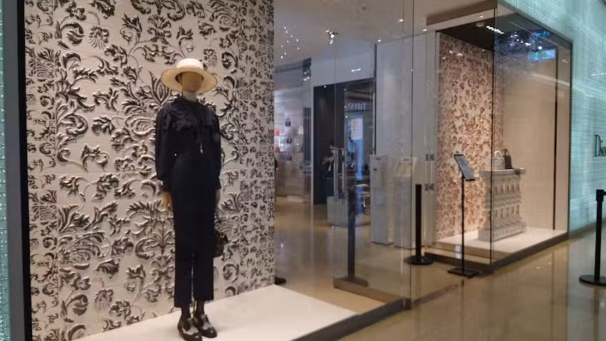 迪奧 台中大遠百店