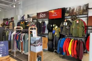 EiDER專櫃-台中三井