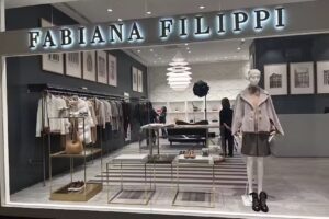 Fabiana Filippi：義大利國寶頂級羊絨針織之王｜1985年創立 ｜衣的詩人 ｜好萊塢巨星指定首選｜最頂級Cashmere | 台北文華東方酒店1F