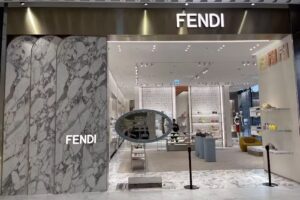 芬迪 新光三越鑽石塔店