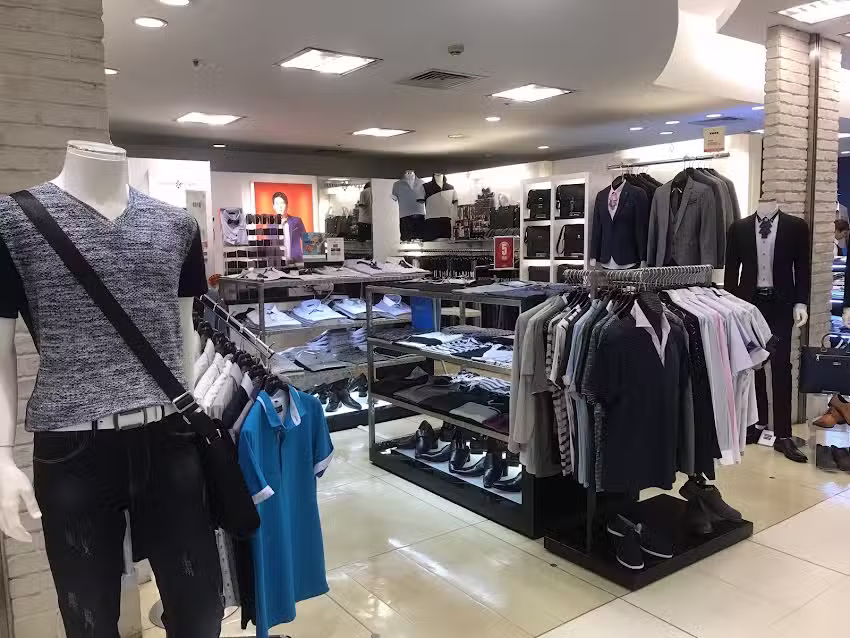 FLYING EAGLE 嘉義新光店