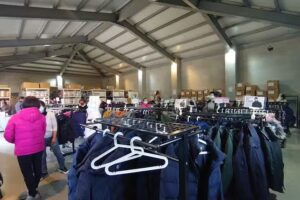 fomico /easylife 羽絨用品特賣會(帥宇/大洋製衣廠拍) 六日公休