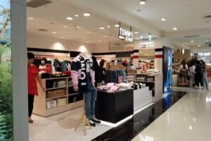 Hilfiger Denim Store – SOGO Zhongli