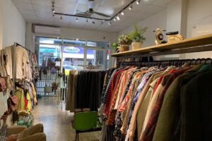 花花古著｜vintage shop｜台中必逛古著店｜古著洋裝｜日本古著｜尾牙、春酒復古治裝 | 台湾大人気古着屋｜古着ドレス