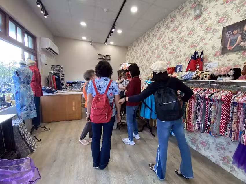 花漾雨蝶勝利店