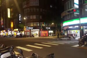 ILEYED 伊蕾序語 土城中央店