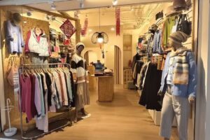 IN STEP 牛仔服飾店