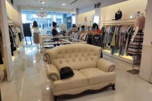 IRIS艾莉詩服飾三民門市