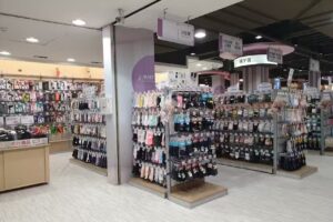 J-MART 佳瑪 竹南店