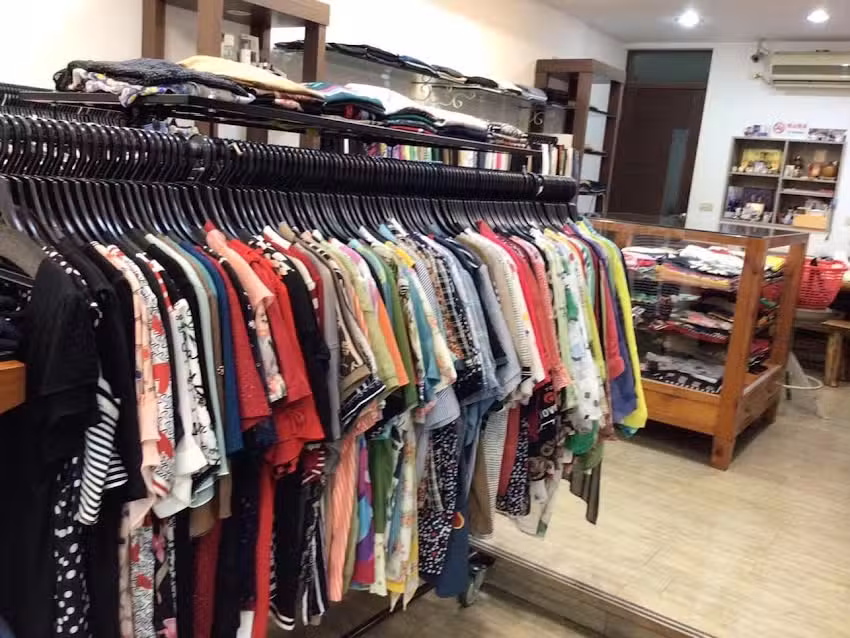 京城精品店-晚宴禮服、媽媽裝專賣 （請先來電喔！）