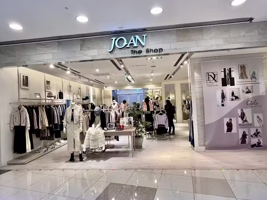 JOAN (櫃號L146)