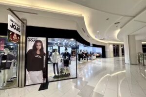 JOJO(高雄草衙道店)