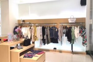 KeyWear 奇威-麗晶店