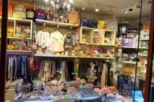 KidzBee凱思比精品服飾