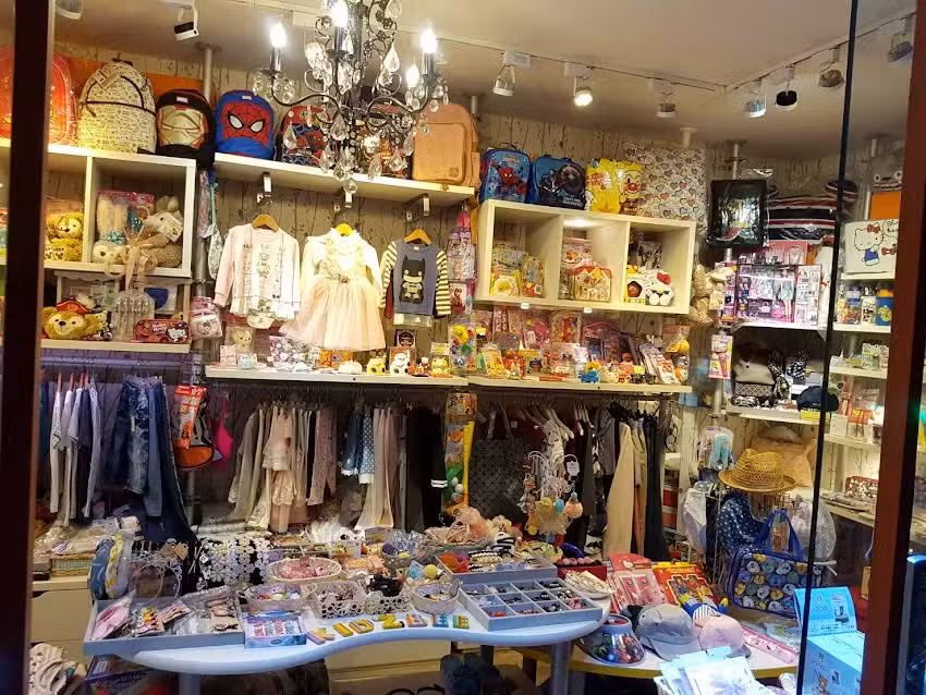 KidzBee凱思比精品服飾