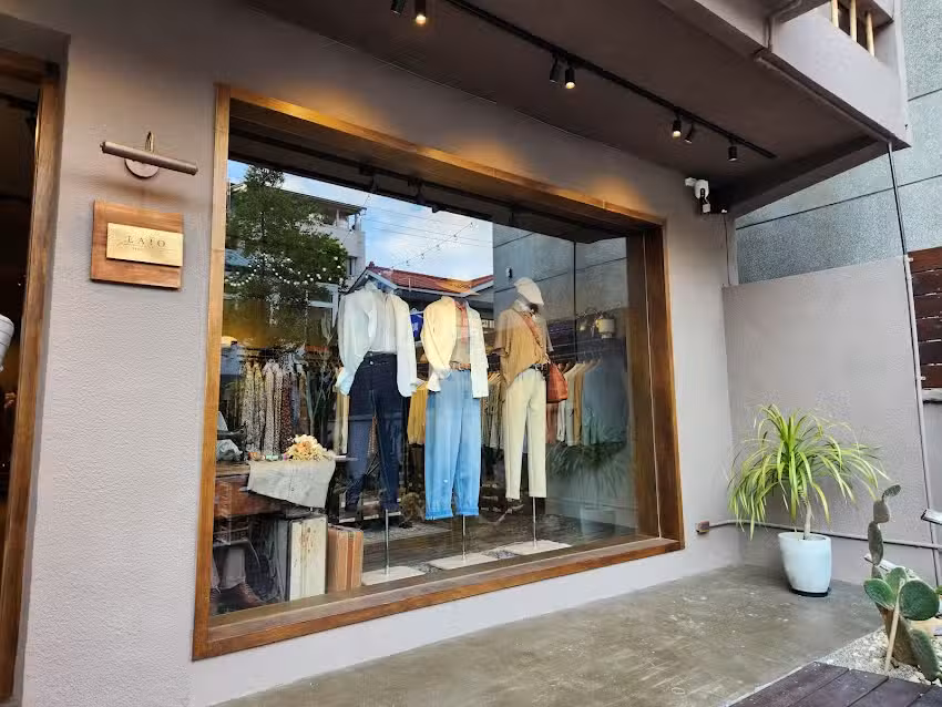 Laio復古紳士裝 &ndash; 台中店 (提供車位)