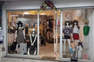 戀衣時尚設計服飾店