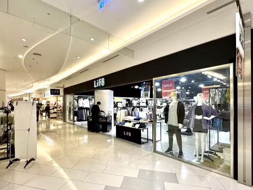 Life8 新光三越SKM PARK店