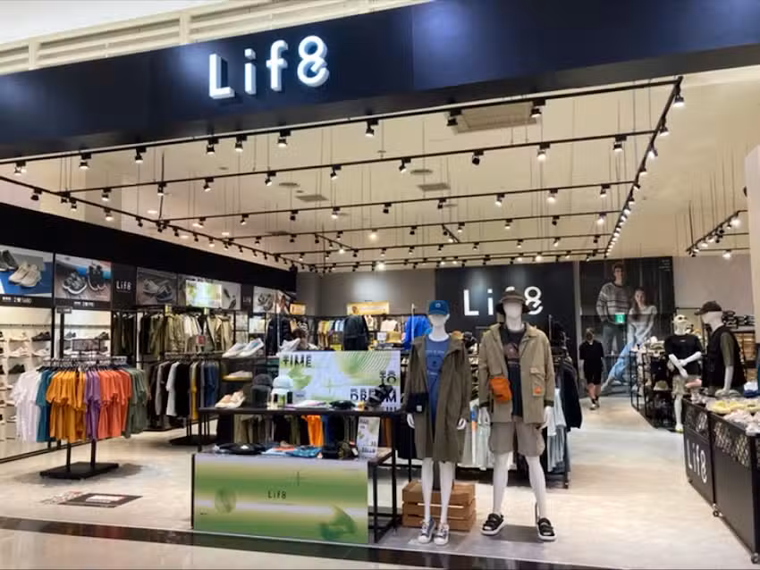 Life8 中和環球店