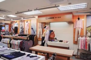 Liukoo 煙 斗 服 裝｜華陰 門市 – 服裝店.華陰街.台北車站衣服.襯衫