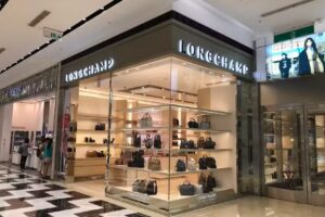 Longchamp 高雄漢神巨蛋店