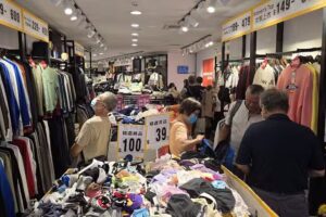 MANY OUTLET暢貨中心