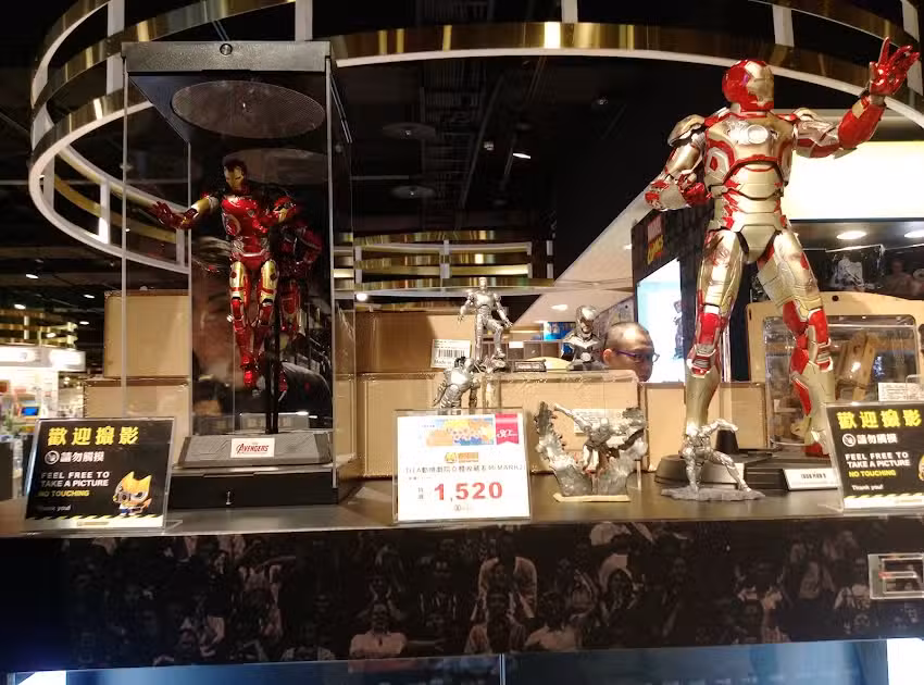 NIKE 尚智忠孝SOGO店