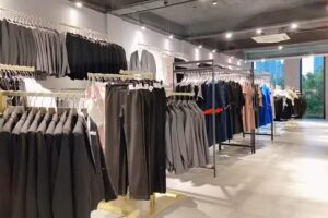 OFFICE STAR 職業男女高雄中山店