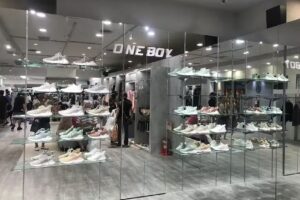 ONE BOY 高雄統一夢時代