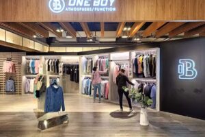 ONE BOY 高雄左營新光三越