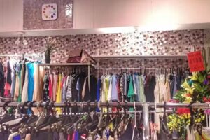 佩真直播（衣美加）