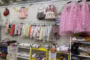 品蒂童裝童品專賣店