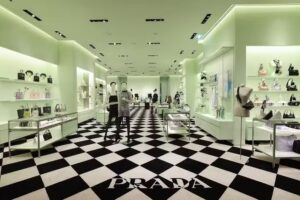 普拉達 微風南山店