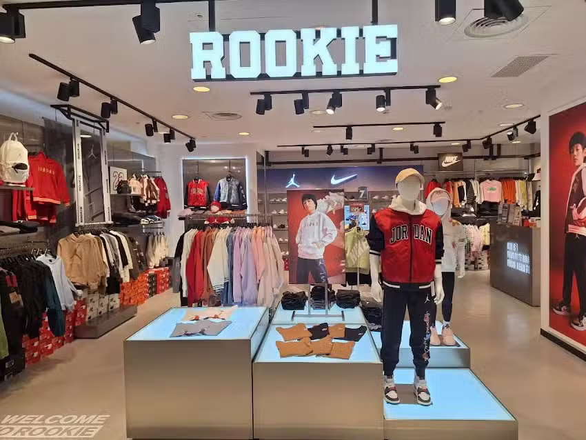 Rookie 遠東SoGo中壢店
