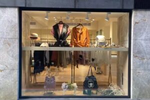 SARAH SHOP 芸.服飾