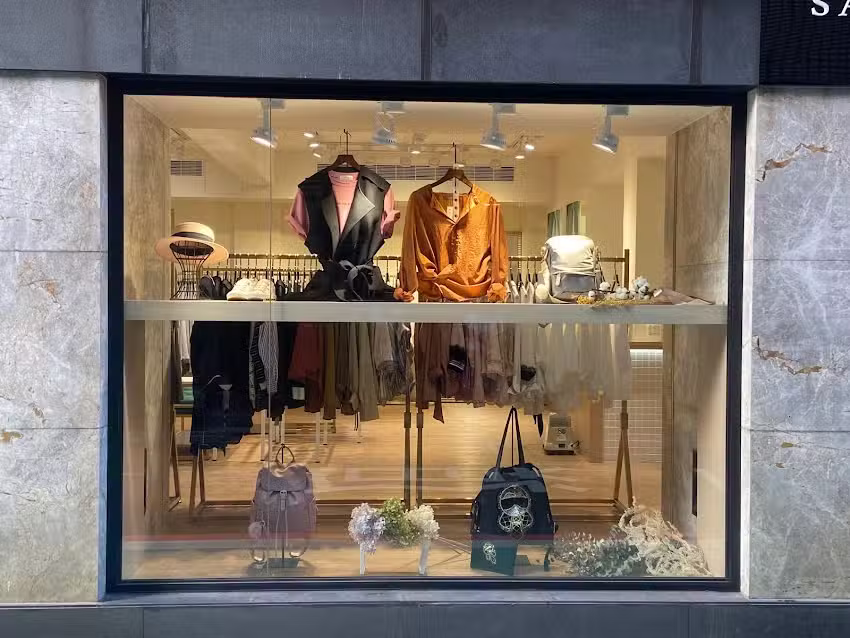 SARAH SHOP 芸.服飾