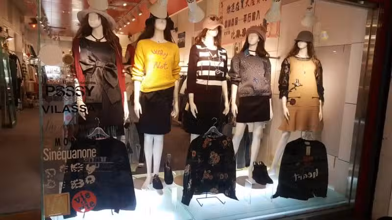 山朵左伊服飾崇明店