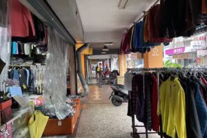 順利服裝行便宜之家