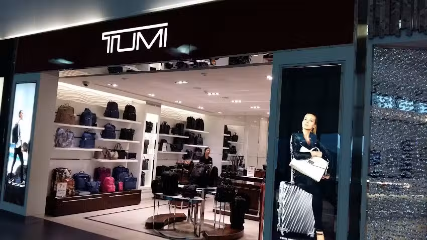 Tumi
