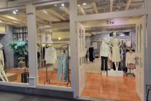 U&rsquo;re 忠孝門市