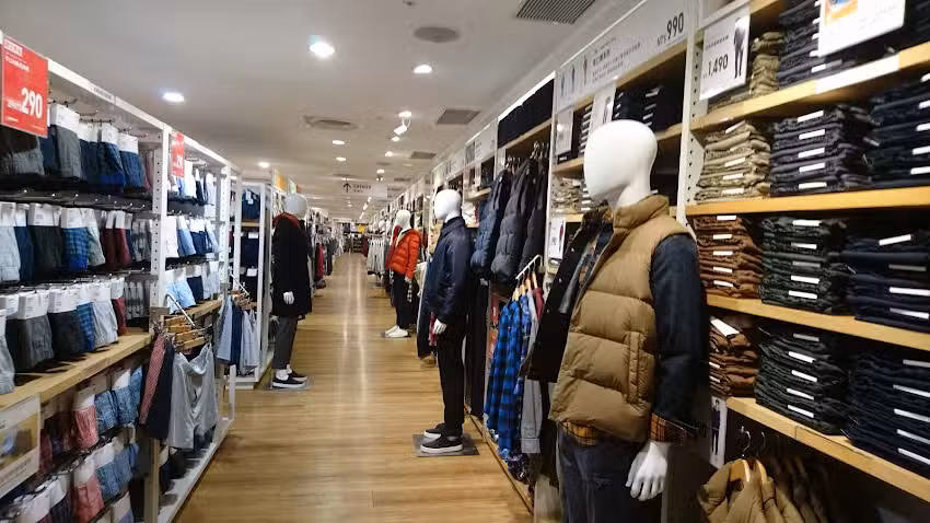 UNIQLO 太平洋百貨豐原店