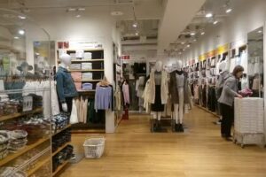 UNIQLO 台中勤美誠品綠園道店