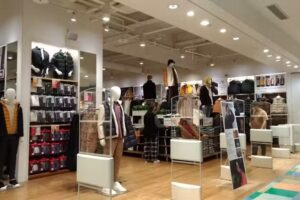 UNIQLO 統一時代百貨高雄店